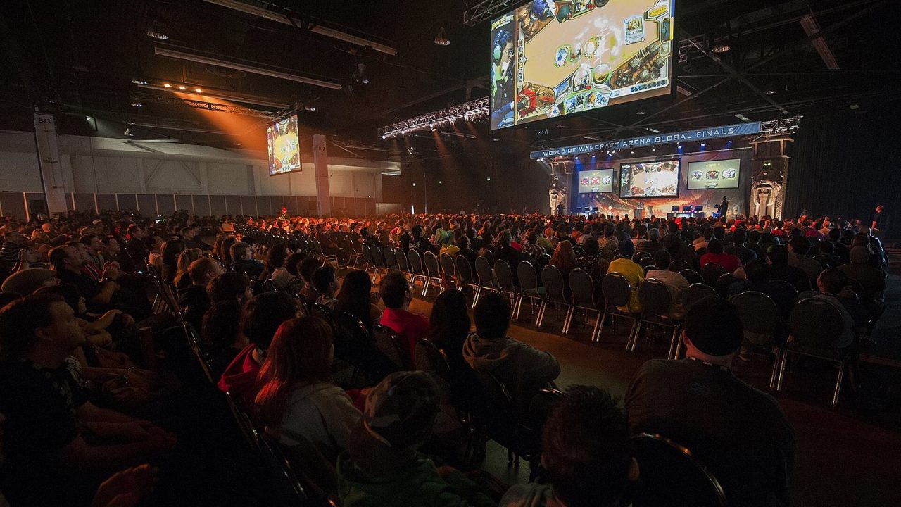 Hearthstone play stations at BlizzCon 2013